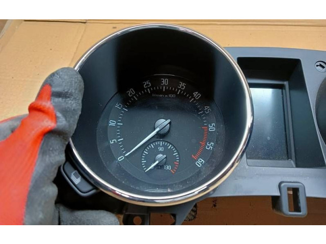 Спидометр (приборный щиток) 5L0920940H, A2C53296335 Skoda Yeti (5L)
