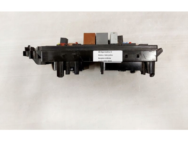 Pojistková skříňka 13343769 Opel Zafira C