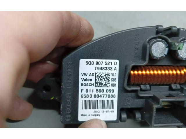 Вентилятор печки 5Q0907521D, T948333A Skoda Octavia Mk3 (5E)