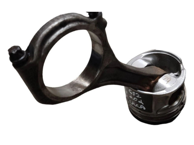 Поршень с шатуном