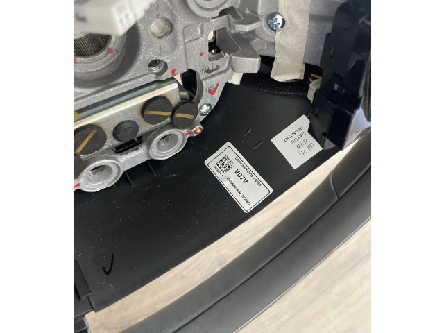 Volant KIA Niro 2023 V07V