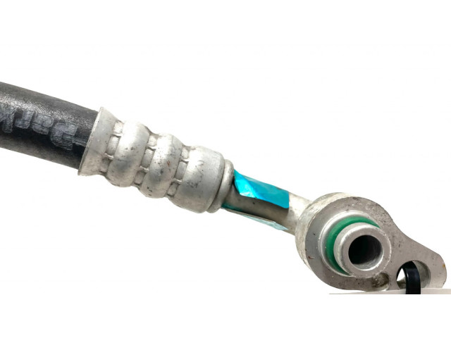 Трубка (трубки)/ шланг (шланги) кондиционера воздуха