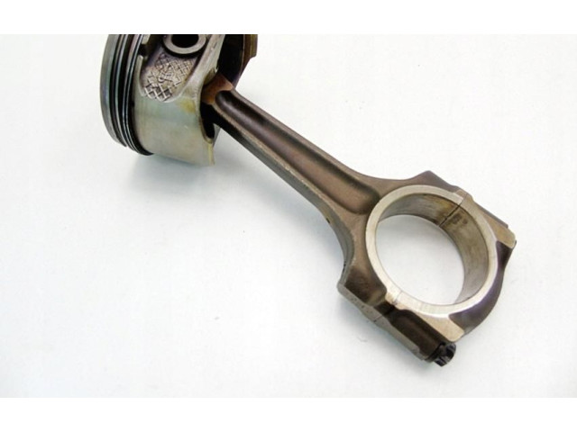 Поршень с шатуном 3003.5 Citroen Xsara Picasso