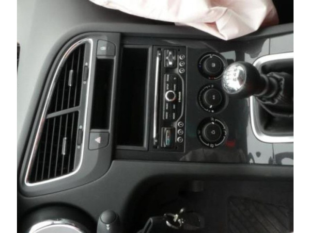 Блок управления климат-контролем 6452P2   Peugeot 5008