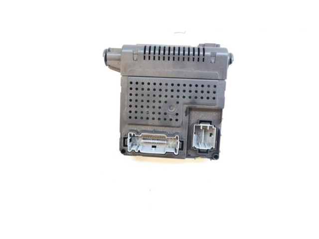 Блок управления 30728542 Volvo V70