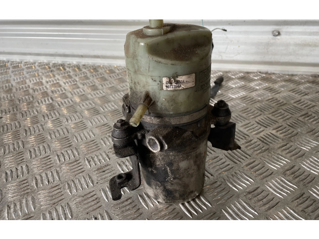 Насос рулевого управления 30723582 Volvo S40 2005