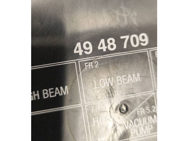 Блок предохранителей 4948709 Saab 9-5