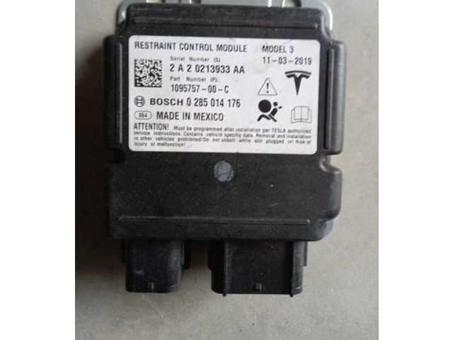 Блок подушек безопасности 2A20150346AA, 109575700C Tesla Model 3