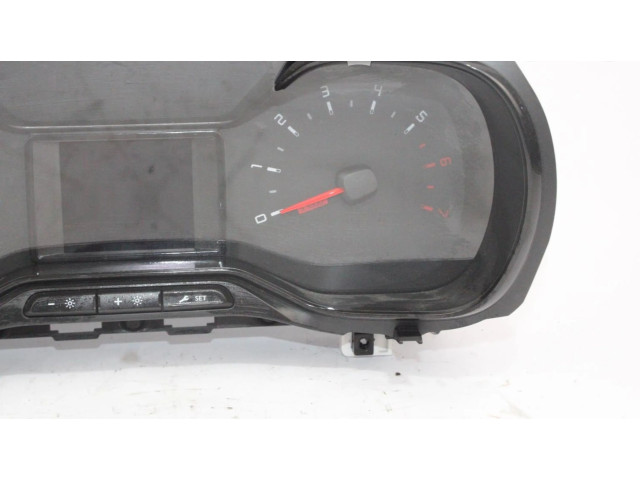 Přístrojová deska Citroen Berlingo 2018 9817599980