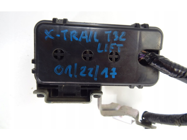 Pojistková skříňka Nissan X-Trail T32 2020