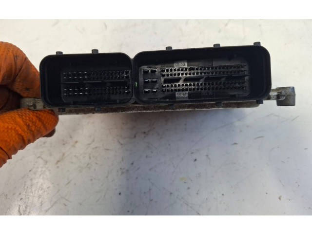 Блок управления двигателя 25181280, 5WY1J12A   Chevrolet Cruze