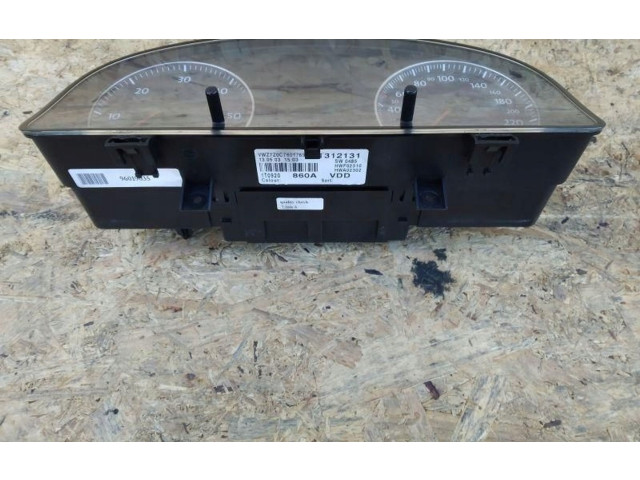 Панель приборов 6974655   Volkswagen Touran I       