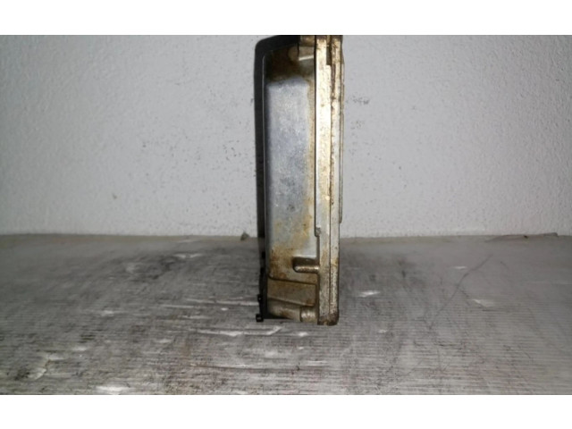 Řídící jednotka 047906030N Skoda Felicia I