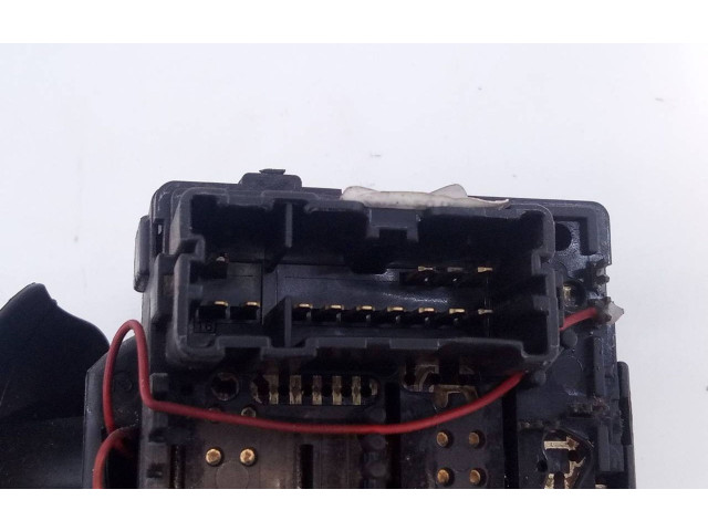 Ручка стеклоочистителей 255671453R, E11811220 Dacia Lodgy