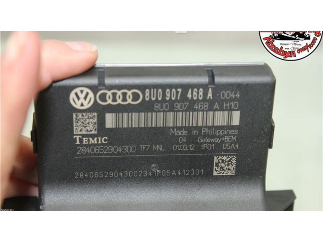 Блок управления 8U0907468AA Audi A1