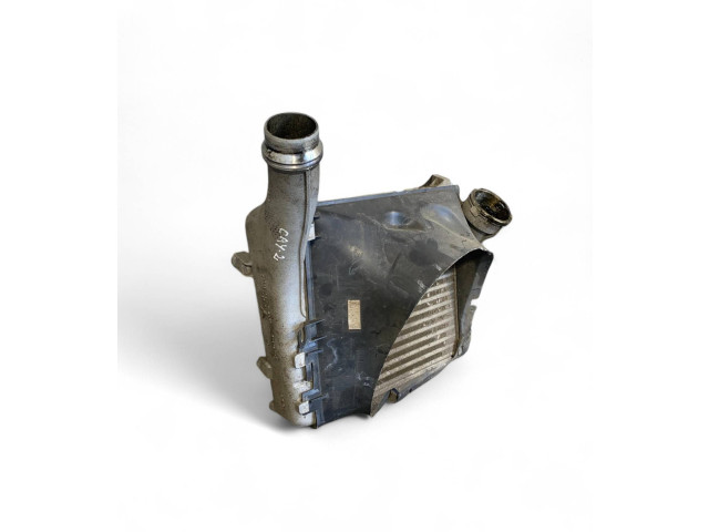 Интеркулер 7P5145803B, 7P5117339E Porsche Cayenne (92A)