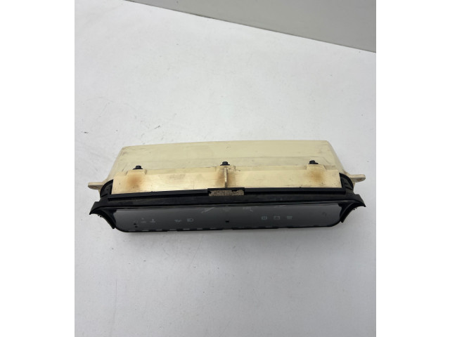 Панель приборов 5220032310   Volkswagen PASSAT B4       