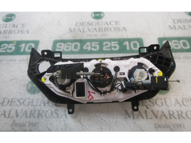 Модуль блока управления кондиционером    Chevrolet Aveo