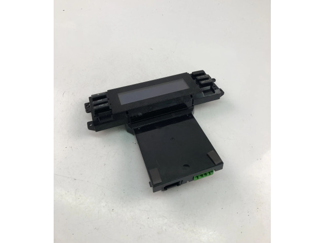 Дисплей    30797715   Volvo XC70