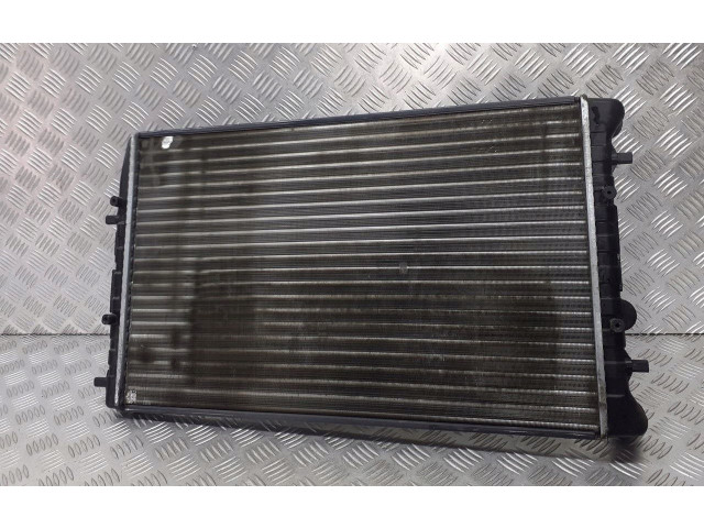 Vstřikovač    Volkswagen Polo IV 9N3     