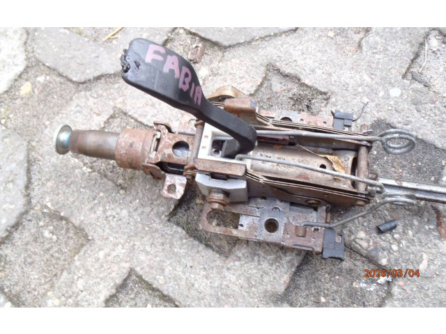 Рулевая рейка Skoda Fabia Mk1 (6Y) 1999 - 2007 года