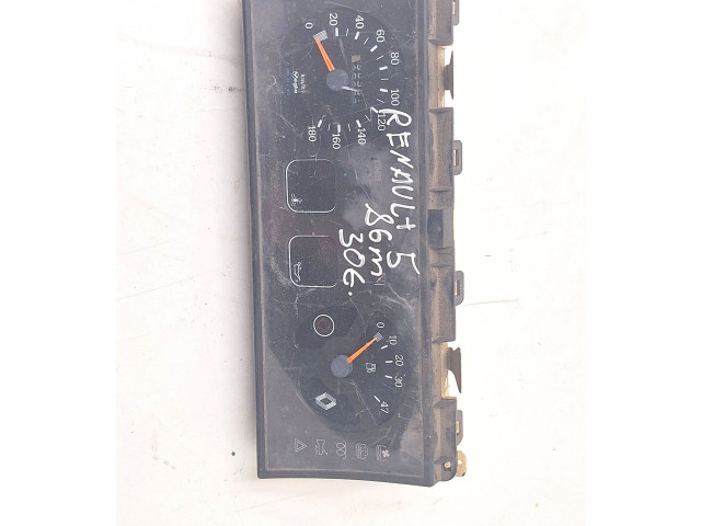 Přístrojová deska Renault 5 1986