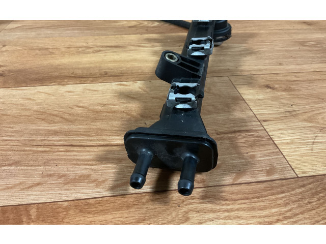 Топливная рампа A1600700295, 0280151083 Smart ForTwo I