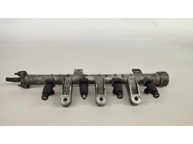 Vstřikovací lišta Hyundai Accent 1.3