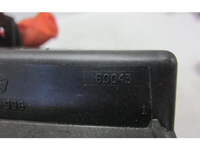 Блок управления двигателя 56005235   Jeep Grand Cherokee