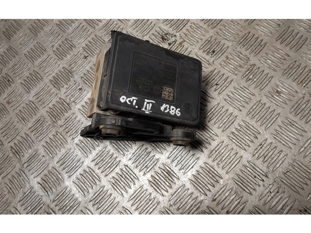 Блок АБС 5Q0614517Q, 10022002924 Skoda Octavia Mk3 (5E) 2013 - 2019 года