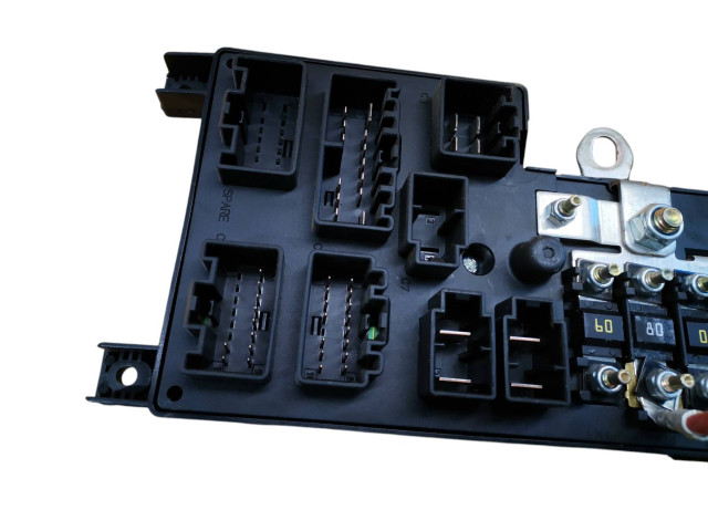 Блок предохранителей 8678449, 518826011 Volvo S80