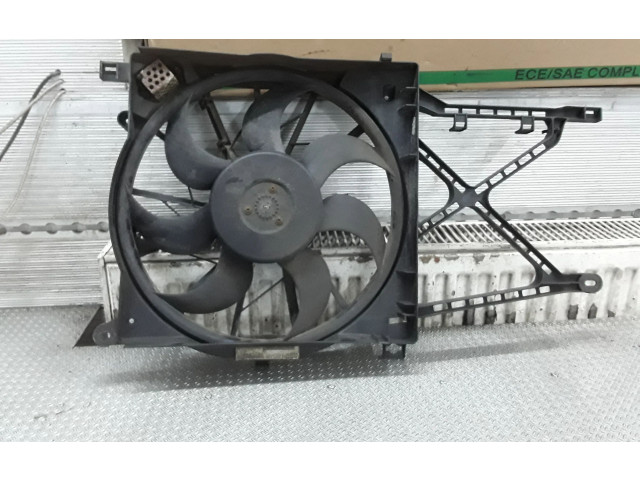 Электрический вентилятор радиаторов 13205941, 0130303986 Opel Astra H 2006