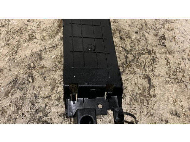 Другая деталь салона