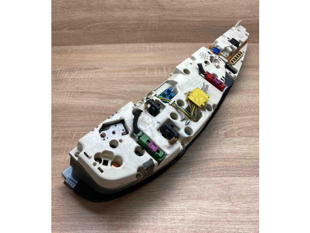 Přístrojová deska Audi A6 S6 C4 4A 1994 4A1919033HH, 88311178