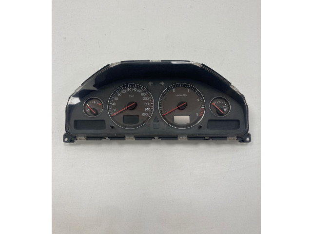 Панель приборов 8673802 Volvo V70