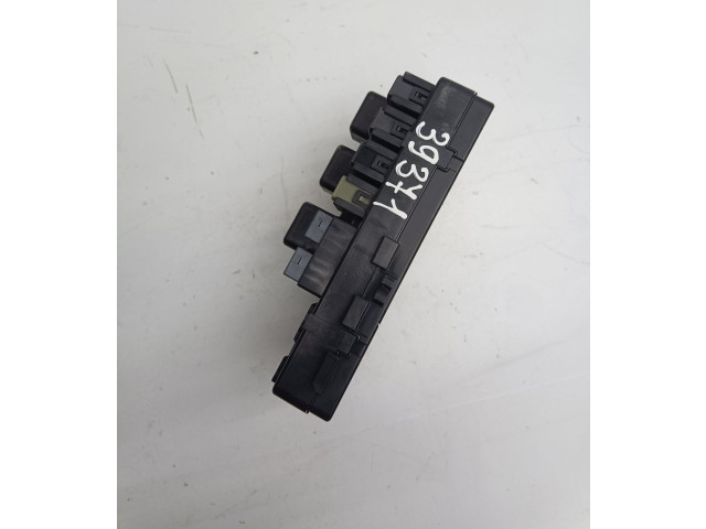 Pojistková skříňka 284B7CA000 Nissan Murano Z50 2007