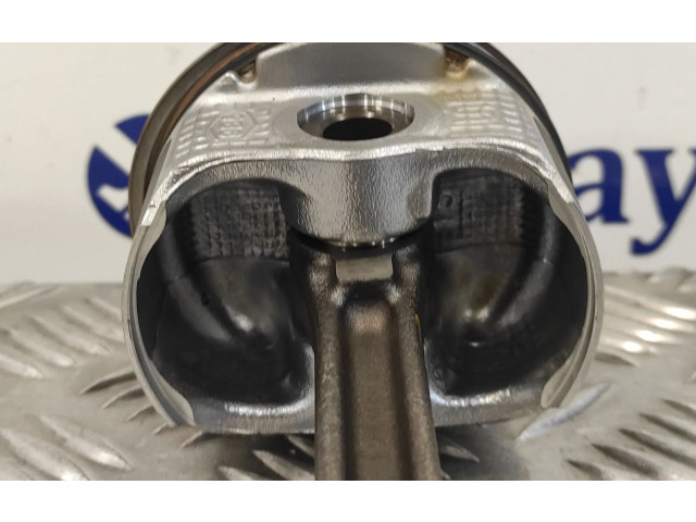  Поршень H4M738   Dacia Dokker  