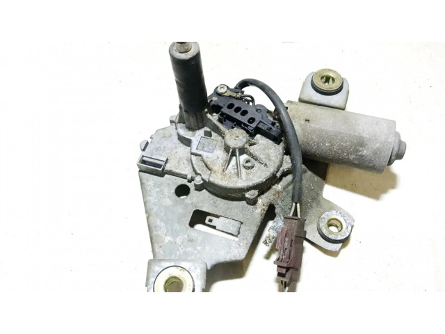 Моторчик заднего дворника 0390201556    Peugeot 406