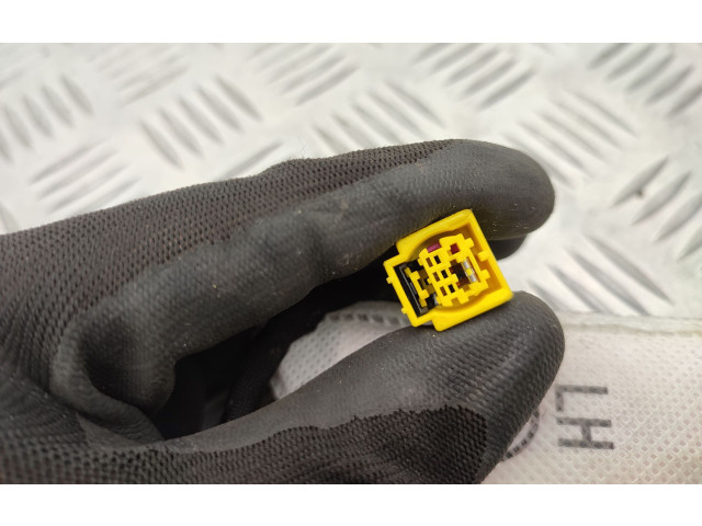 Подушка безопасности в сиденье 5E0880241A Skoda Octavia Mk3 (5E)