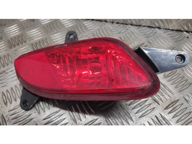 Задний бампер фонарь