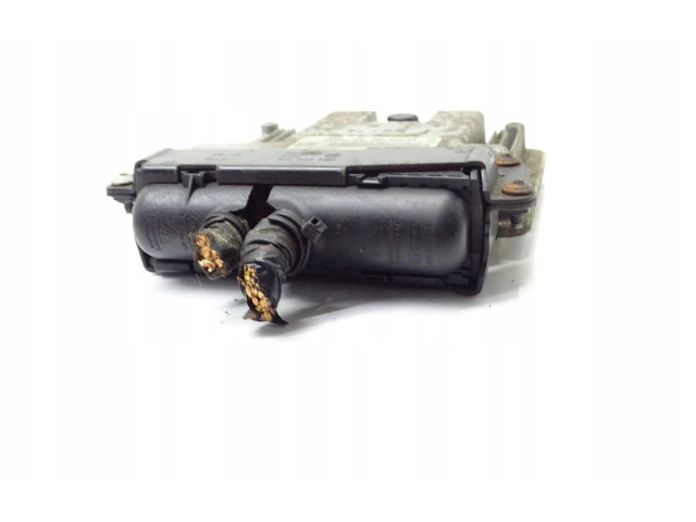 Блок управления двигателем Блок управления    Skoda Yeti (5L)