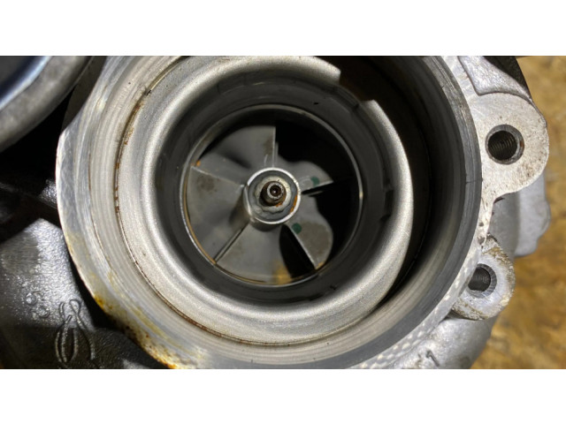 Turbodmychadlo Турбина 7576985, 8217195004 BMW 5 F10 F11 4.4 N63