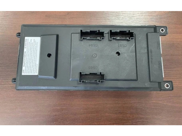 Блок предохранителей FW9314F041AE, 2000000399362 Jaguar XJ X351