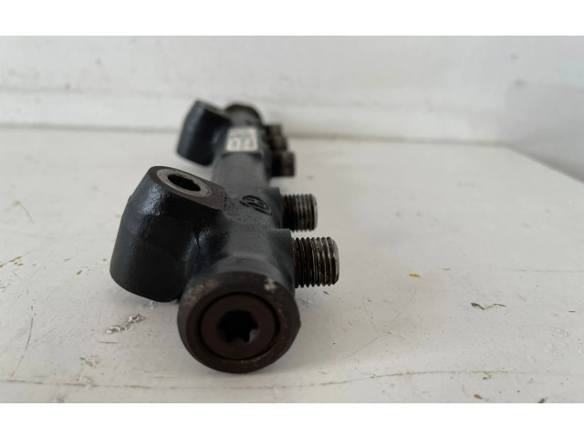 Топливная рампа 968529758002, 8H01   Citroen C3  