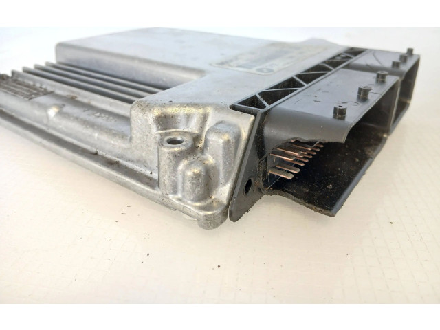 Řídící jednotka 7581848, 0261S04117 BMW 1 E81 E87 2007