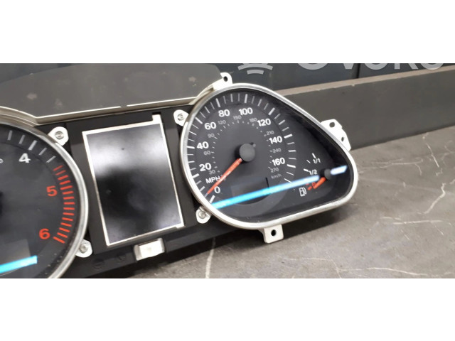 Панель приборов 4f0920980m Audi A6 S6 C4 4A