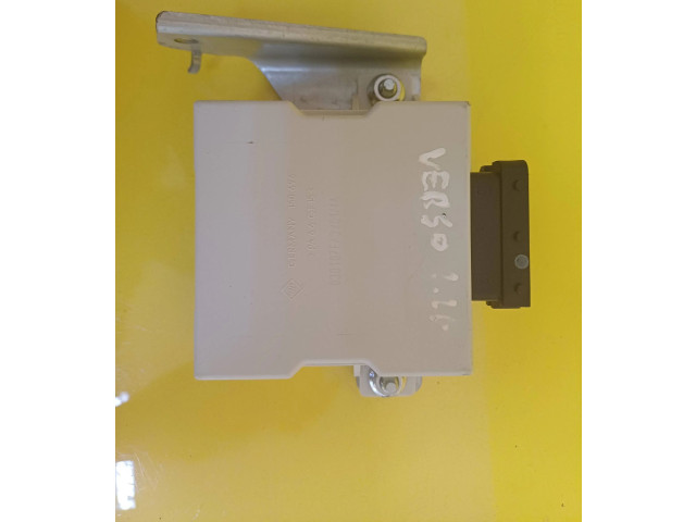 Блок управления 85940-0F010-A   Toyota Corolla Verso AR10