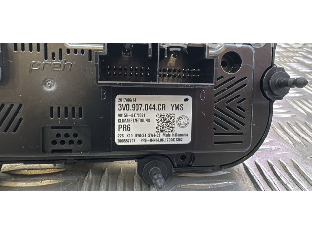 Блок управления климат-контролем 3V0907044CR Skoda Superb B8 (3V)