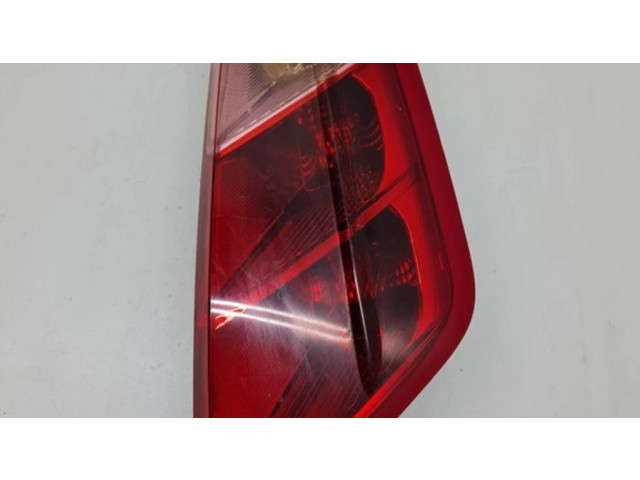 Задний фонарь  51701590, B318    Fiat Punto (199)   2005-2018 года