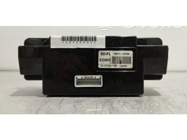 Дисплей 957101H700 KIA Ceed